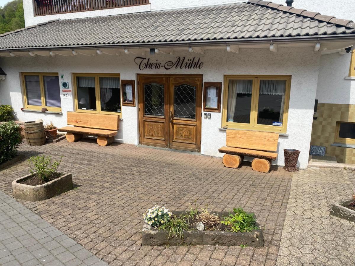Hotel-Restaurant Theis-Muehle Biersdorf Kültér fotó