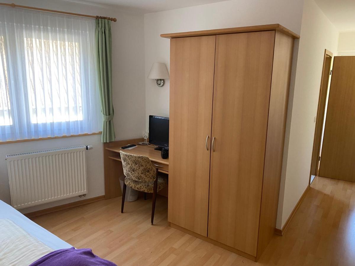 Hotel-Restaurant Theis-Muehle Biersdorf Kültér fotó